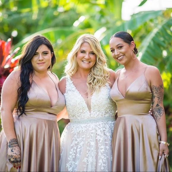 Meet your Posher, Tiffany - Picture 3 of 4